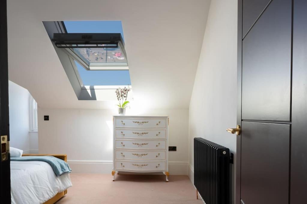 Luxury Duplex Penthouse On The Beach With Panoramic Sea Views Herne Bay Buitenkant foto